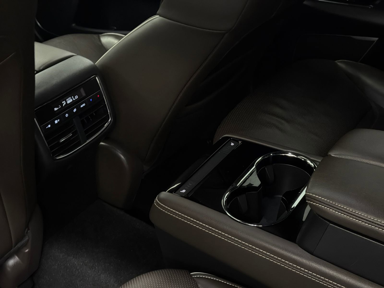 Used 2020 MAZDA CX-9 Signature image 19