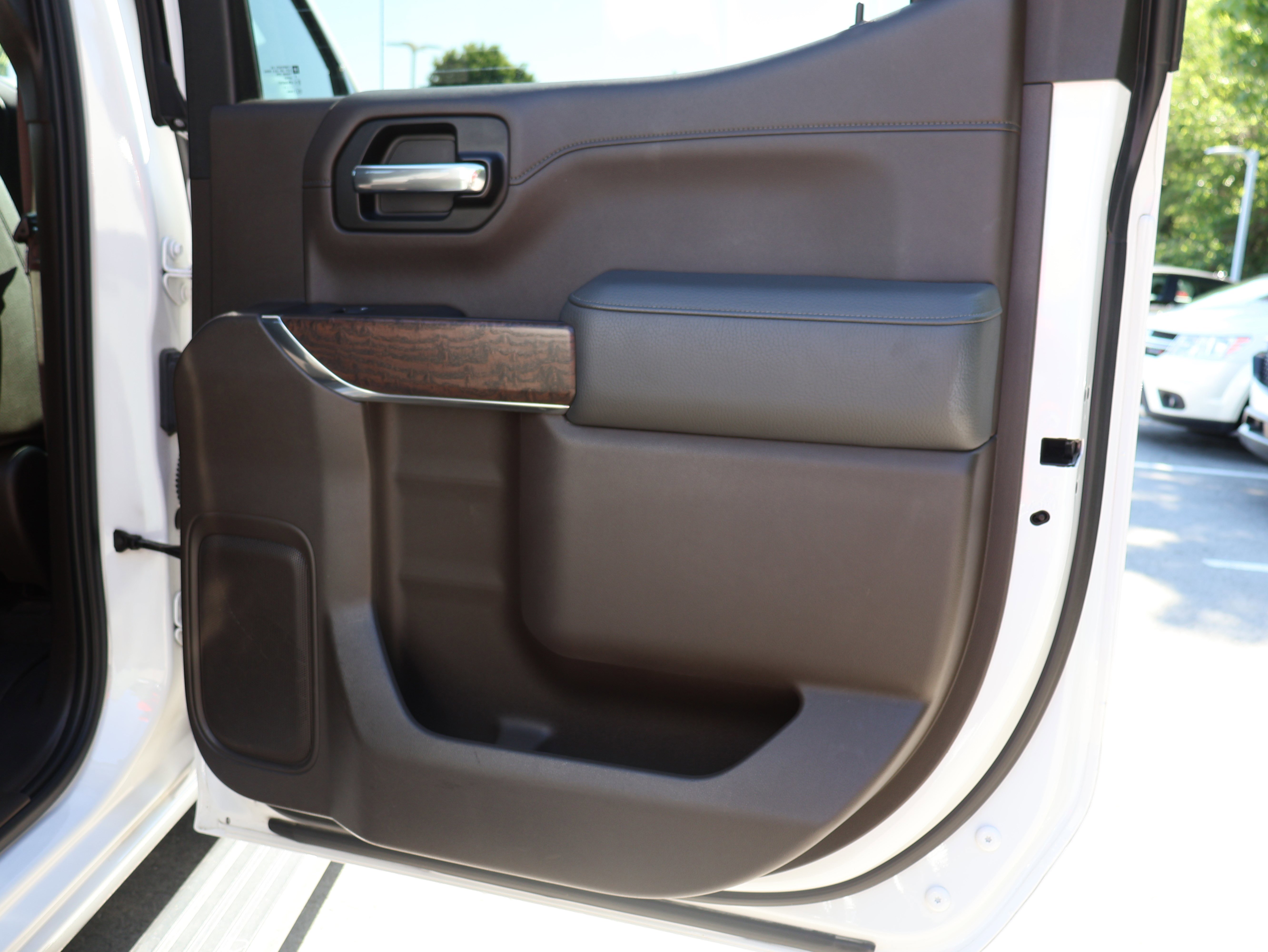 Used 2019 GMC Sierra 1500 Denali w/ Denali Ultimate Package AWD/4WD image 15
