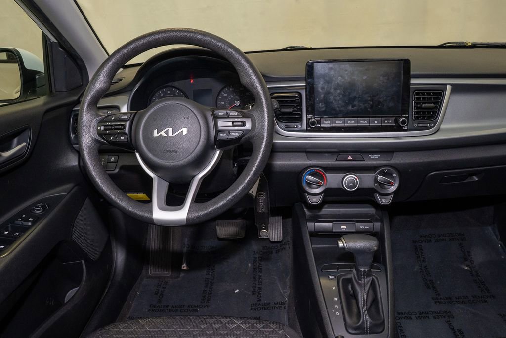 Used 2023 Kia Rio S image 6