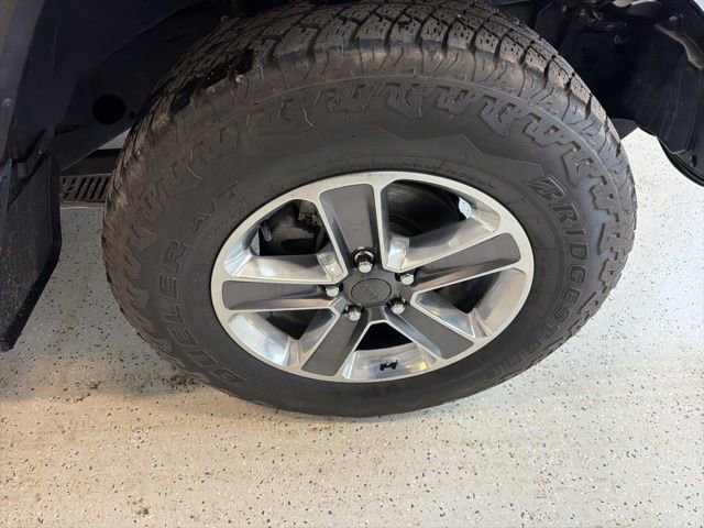 Used 2021 Jeep Wrangler Unlimited Sahara w/ Uconnect 4C Nav & Sound Group image 11