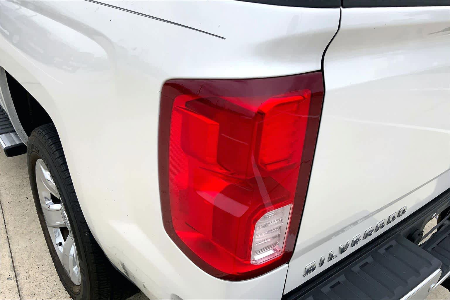 Used 2016 Chevrolet Silverado 1500 LTZ w/ Texas Edition RWD image 27