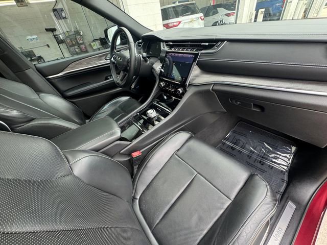 Used 2022 Jeep Grand Cherokee L Overland w/ Advanced Protech Group III RWD image 31