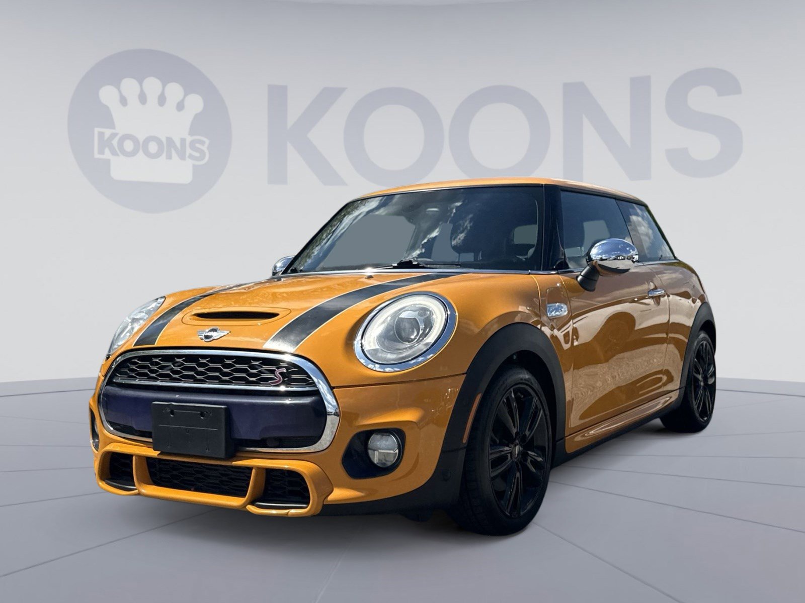 Used 2015 MINI Cooper S image 1