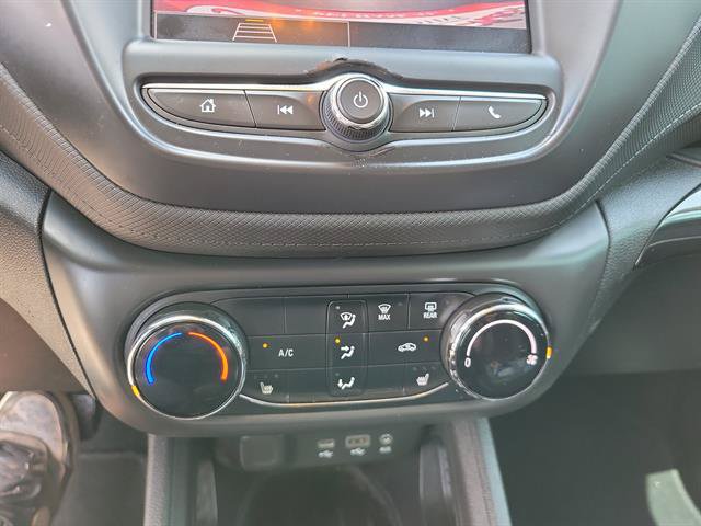 Used 2021 Chevrolet TrailBlazer LT FWD image 19