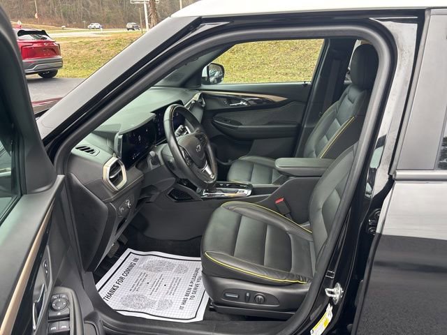 Used 2024 Chevrolet TrailBlazer ACTIV w/ Driver Confidence Package AWD/4WD image 13