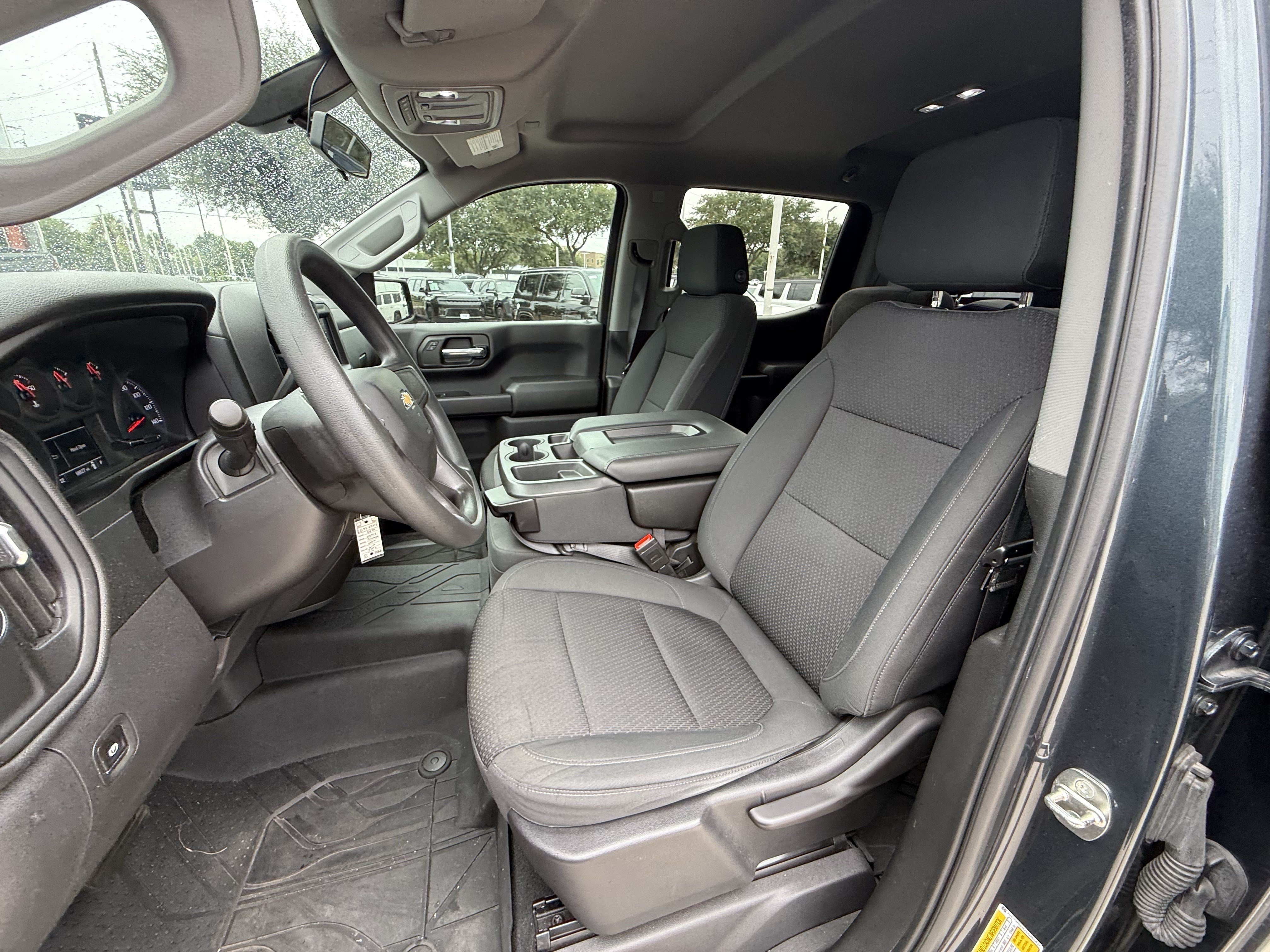 Used 2020 Chevrolet Silverado 1500 Custom w/ Custom Value Package RWD image 24