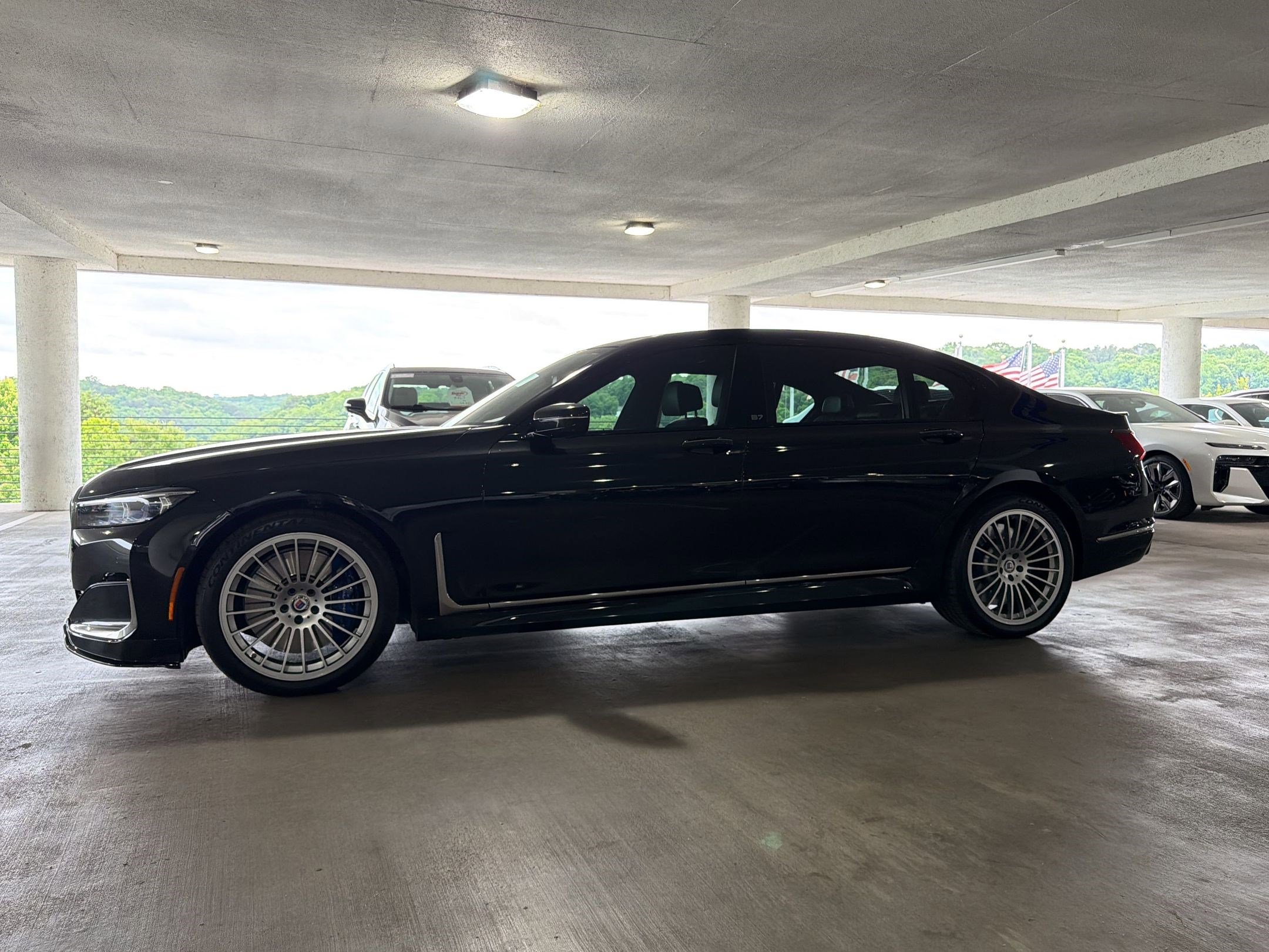 Used 2020 BMW ALPINA B7 xDrive w/ Ambient Air Package AWD/4WD image 2
