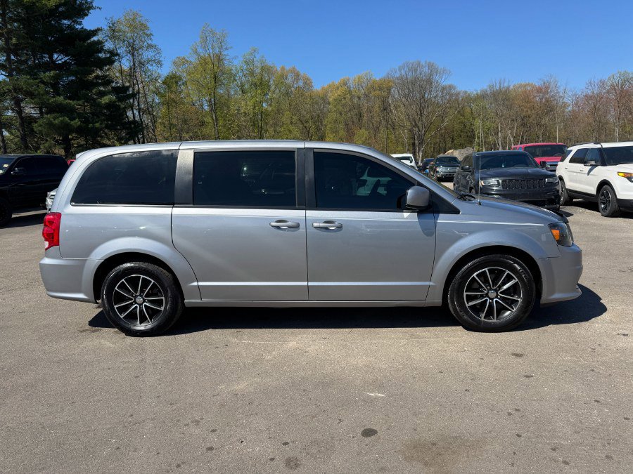 Used 2019 Dodge Grand Caravan GT FWD image 6
