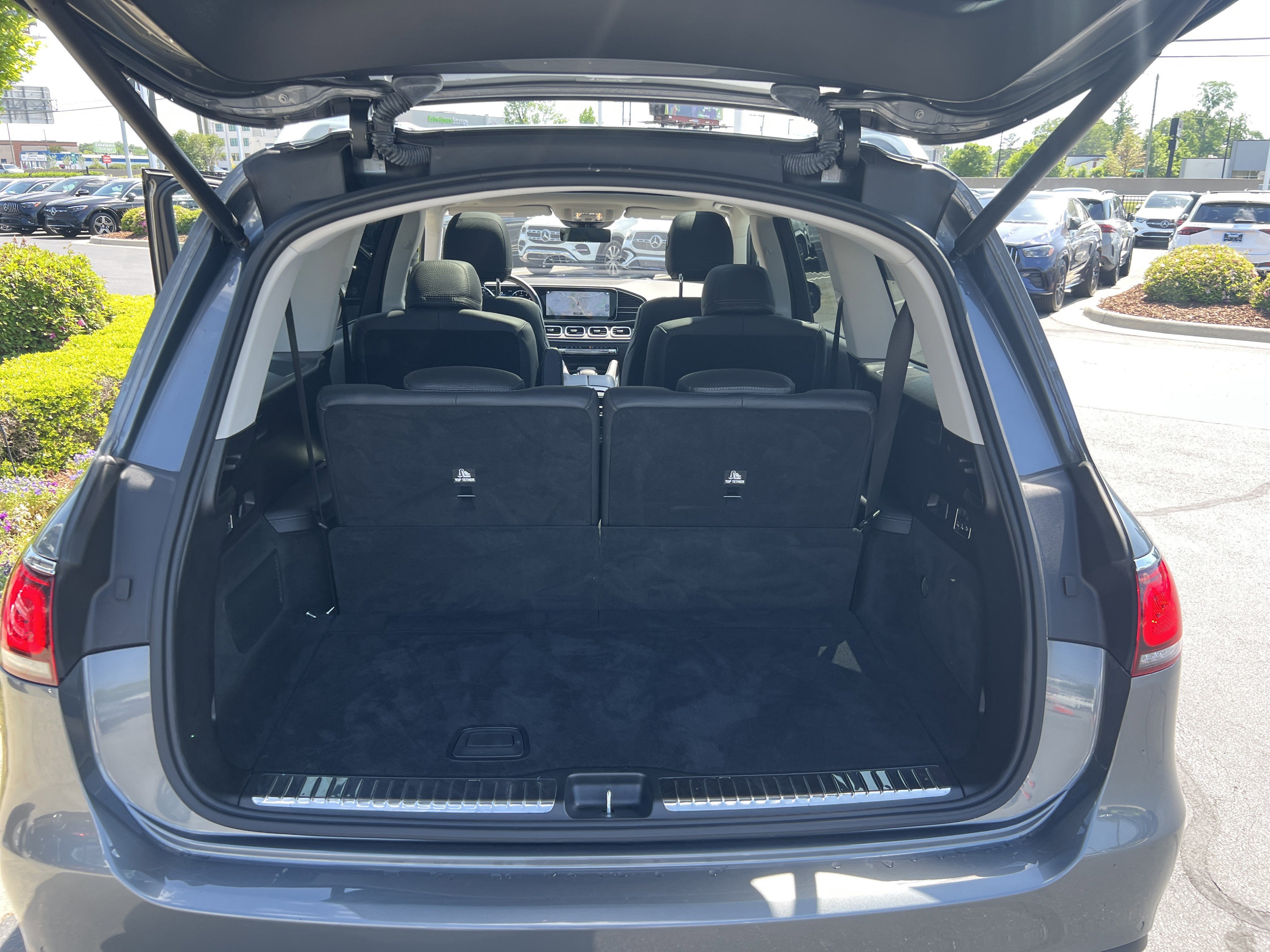 Certified 2023 Mercedes-Benz GLS 450 4MATIC image 34