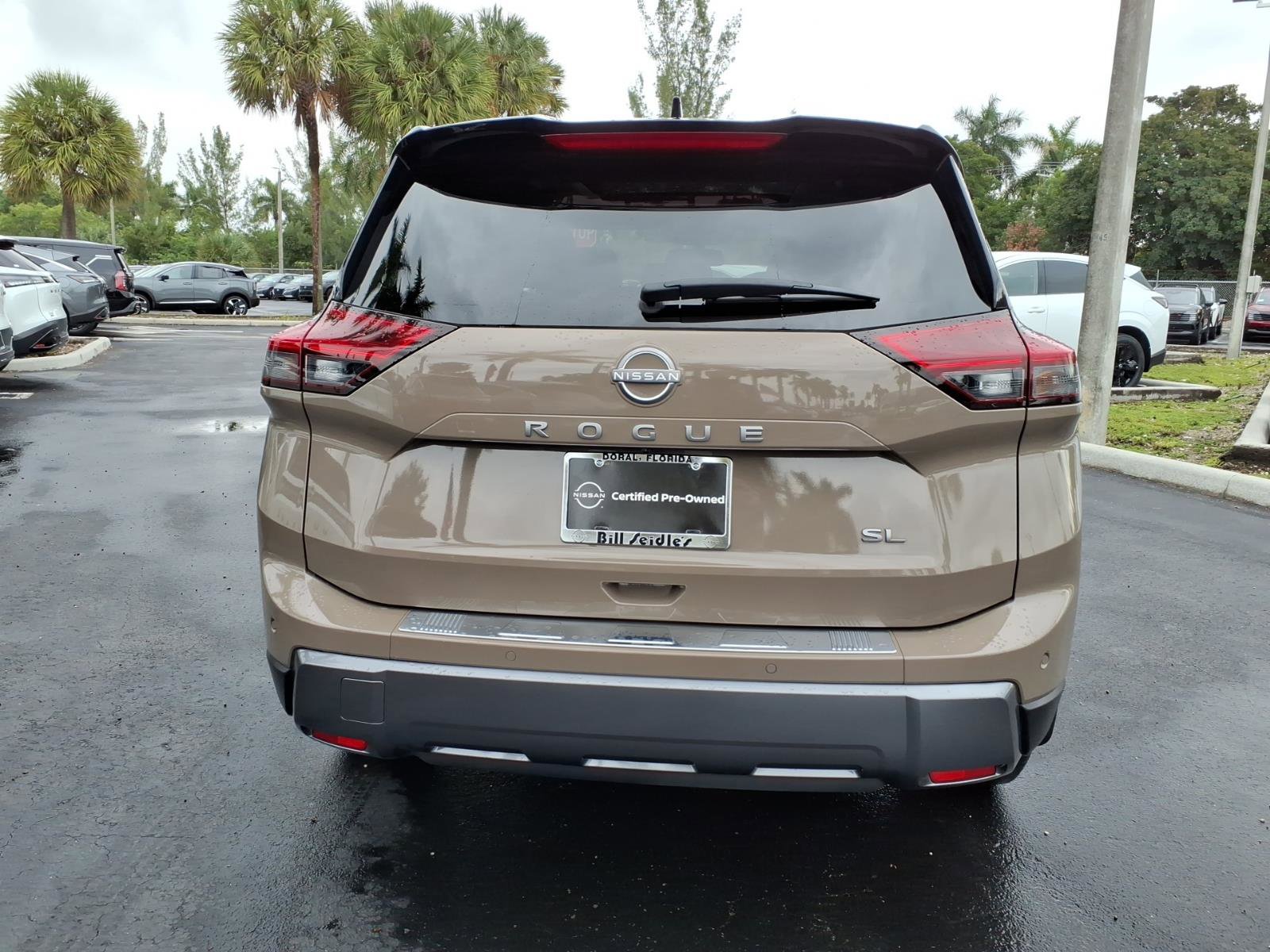 Certified 2024 Nissan Rogue SL w/ SL Premium Package image 5