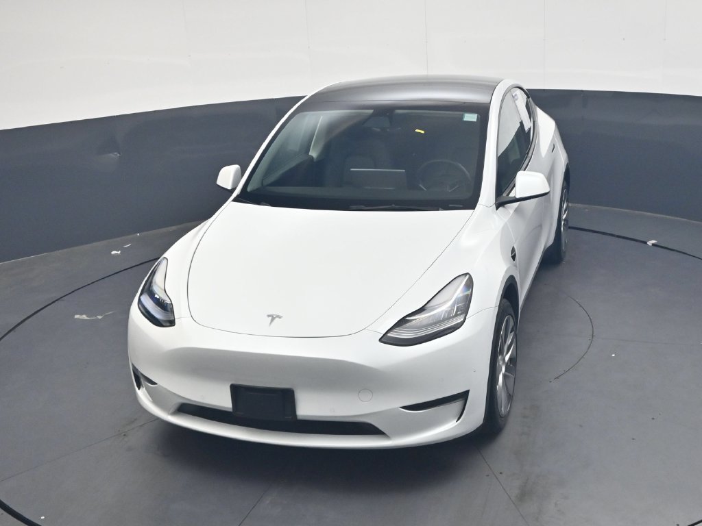 Used 2022 Tesla Model Y Long Range AWD/4WD image 16