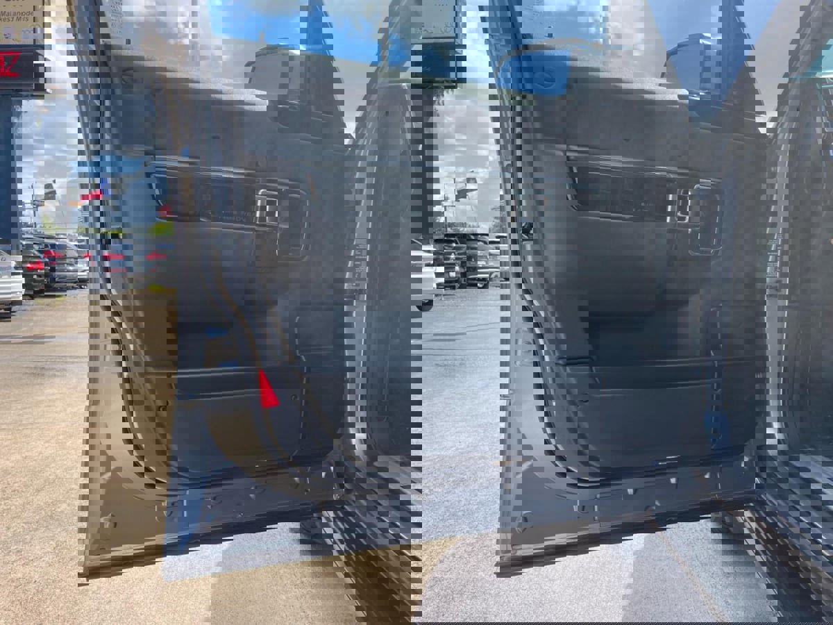 Used 2012 Land Rover Range Rover Supercharged image 43