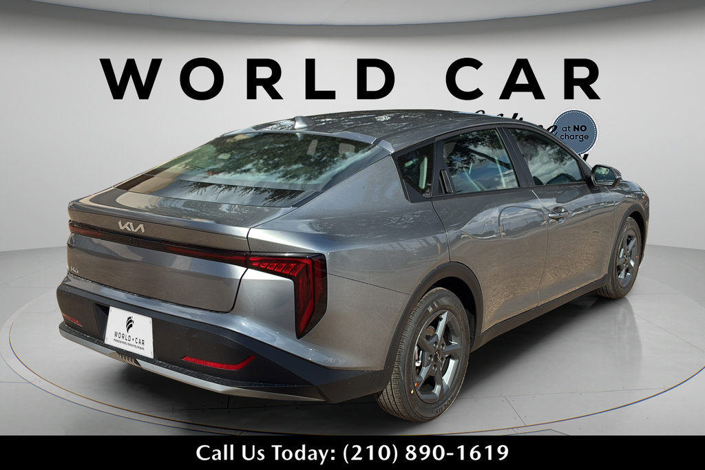 New 2026 Kia K4 FWD image 6