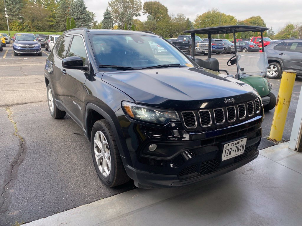 Used 2024 Jeep Compass Latitude