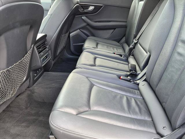 Certified 2025 Audi Q7 2.0T Premium Plus w/ Premium Plus Package AWD/4WD image 18