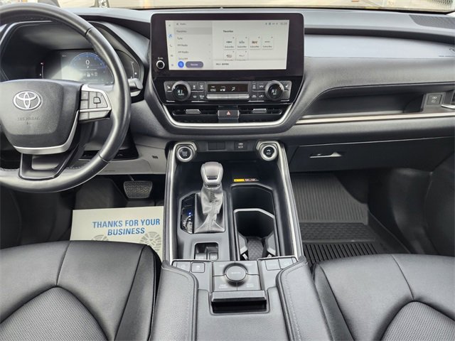 Used 2024 Toyota Grand Highlander XLE image 14