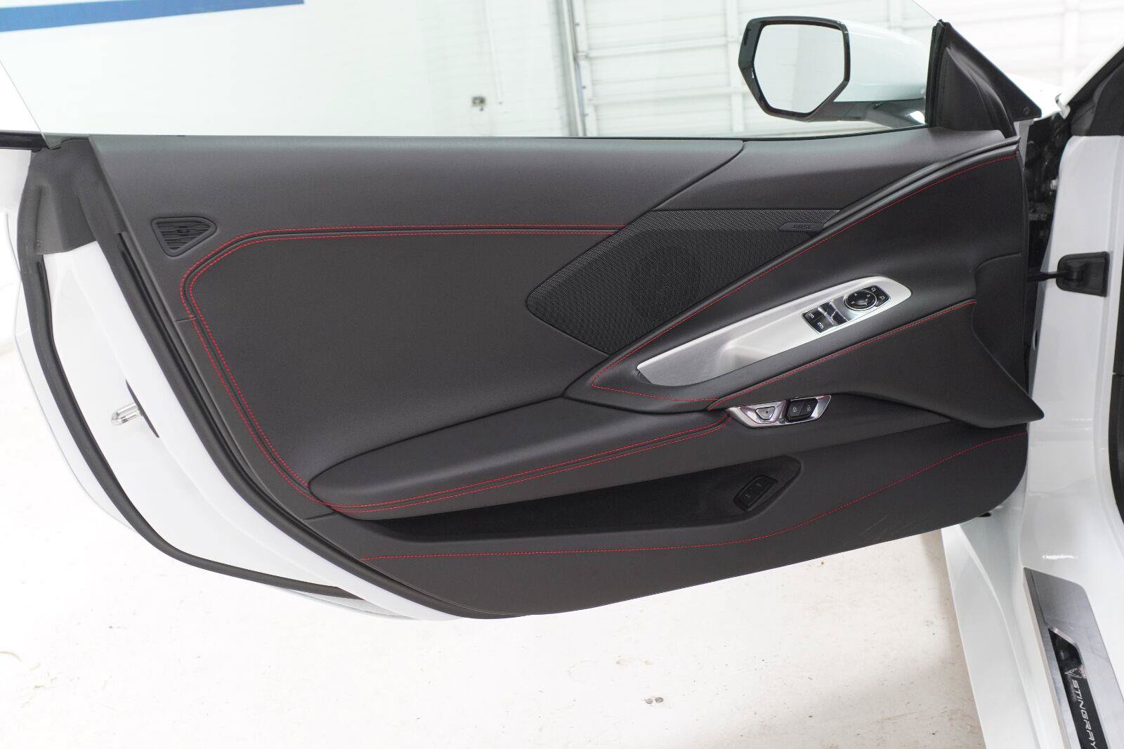 Used 2026 Chevrolet Corvette Stingray Coupe w/ 1LT RWD image 25