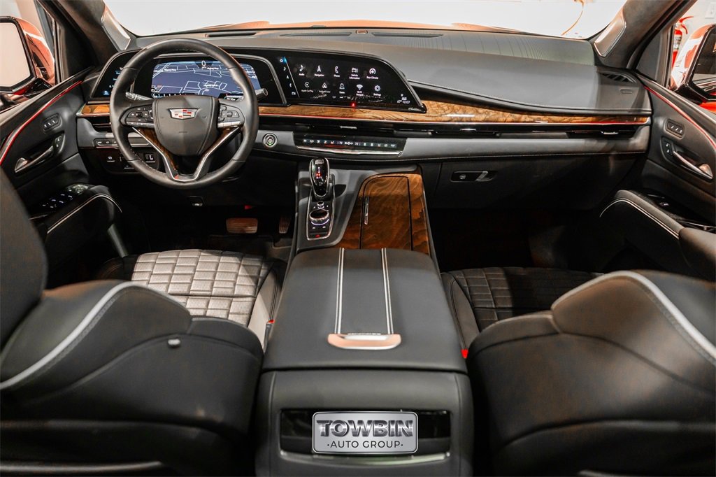 Used 2021 Cadillac Escalade Premium Luxury Platinum image 14
