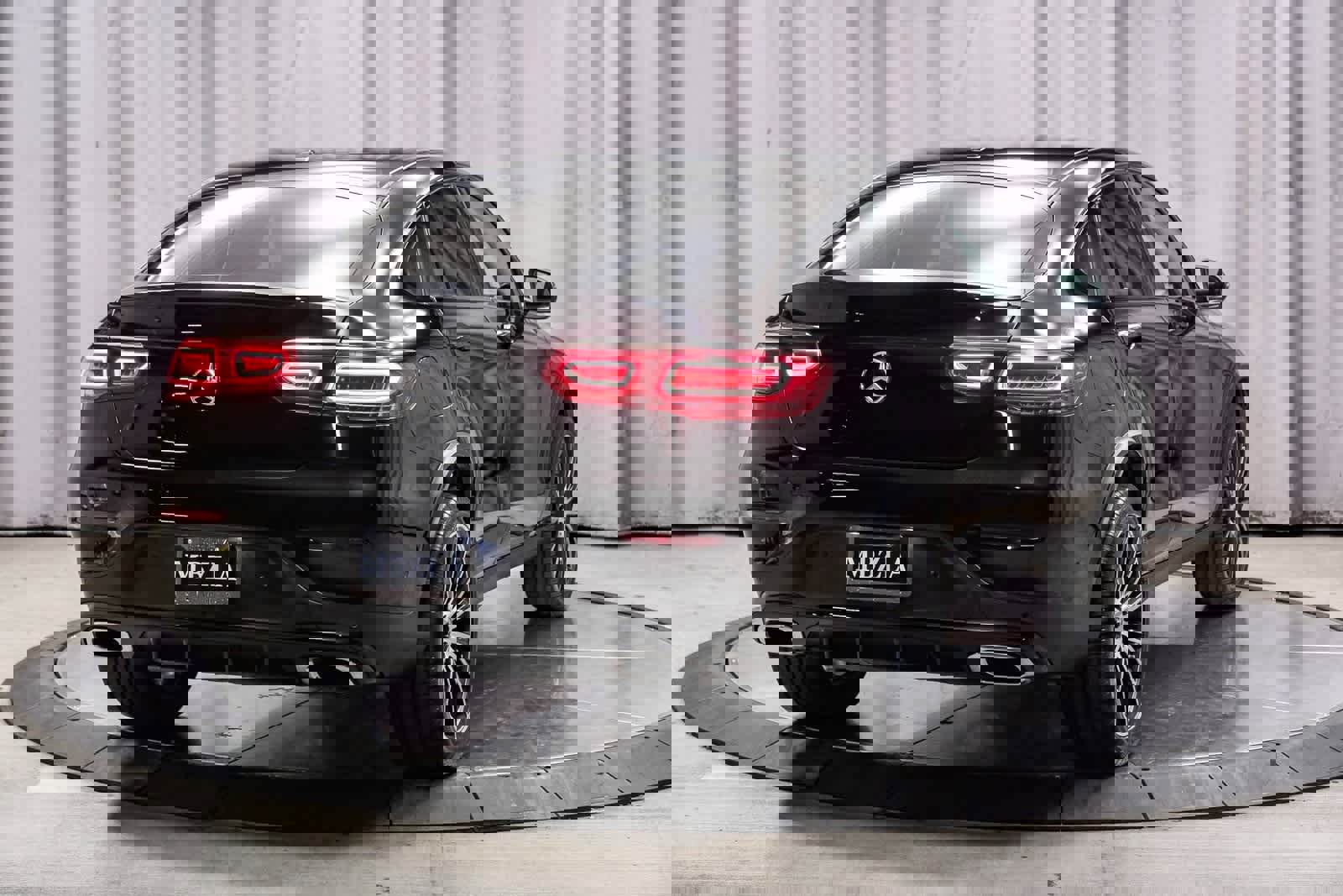 Certified 2021 Mercedes-Benz GLC 300 4MATIC Coupe image 4