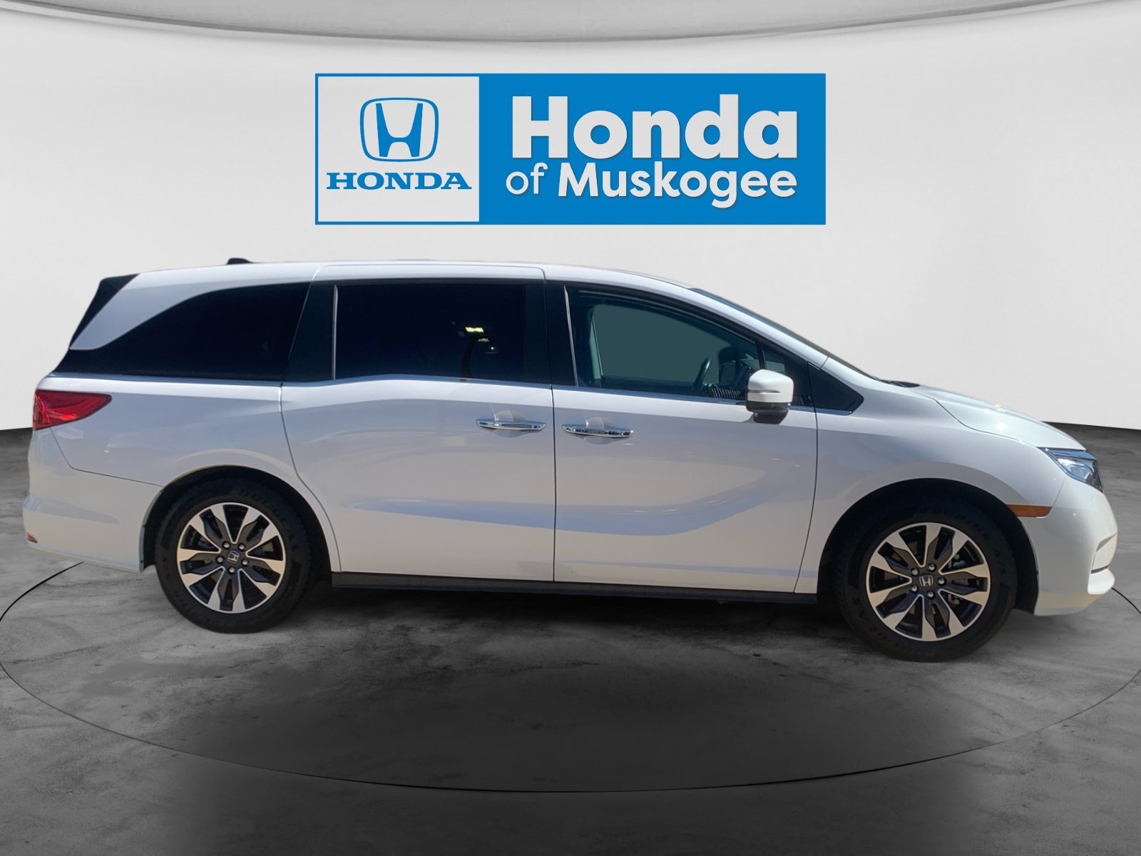 Used 2024 Honda Odyssey EX-L image 4