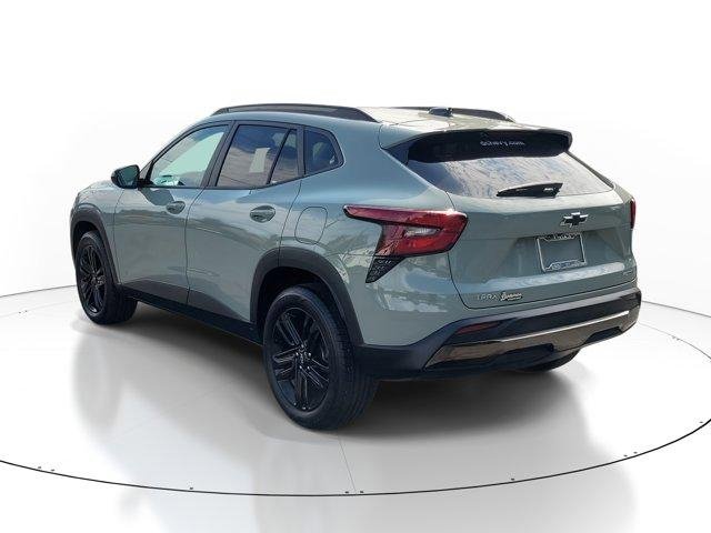 Used 2025 Chevrolet Trax ACTIV w/ Driver Confidence Package image 3