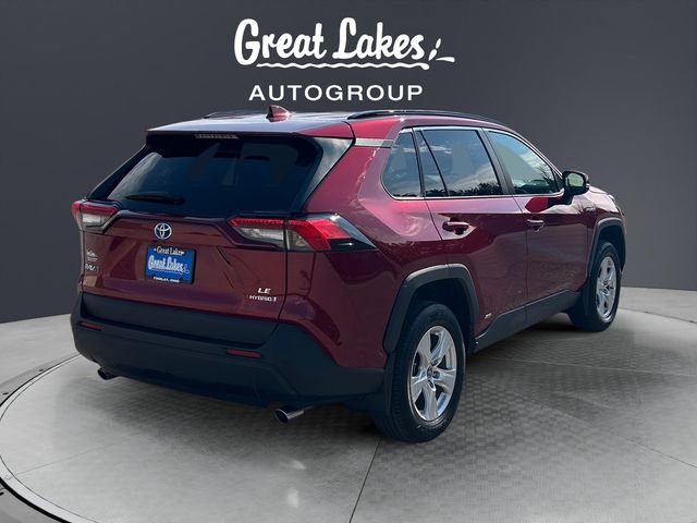 Used 2021 Toyota RAV4 LE image 5
