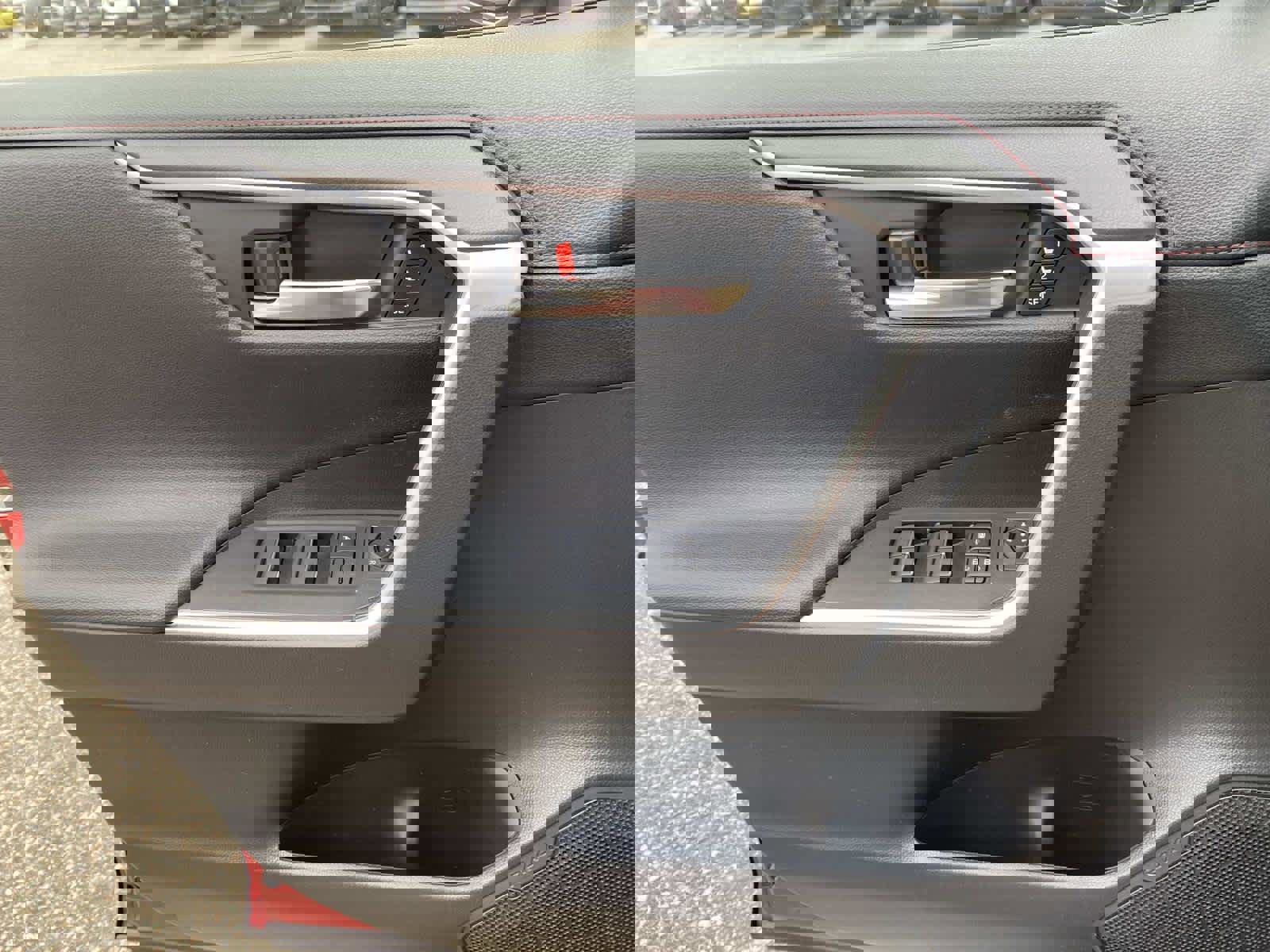 Used 2022 Toyota RAV4 XSE image 26