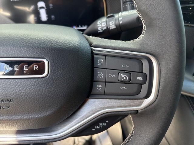 New 2025 Jeep Wagoneer L Series II w/ Convenience Group I image 41