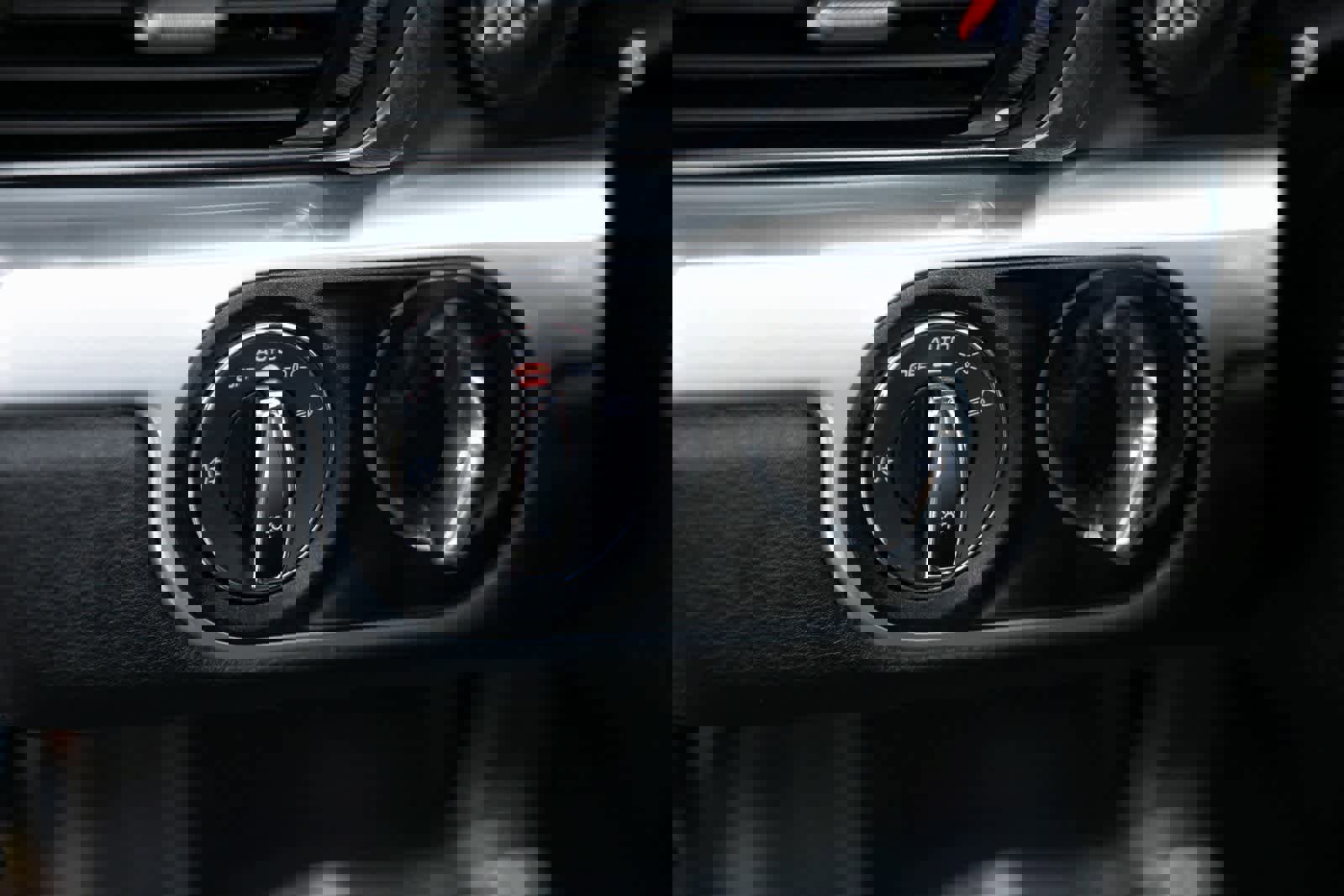 Certified 2018 Porsche 911 Carrera image 20