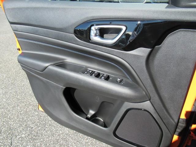 New 2026 Jeep Compass Latitude image 24