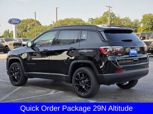New 2026 Jeep Compass Latitude AWD/4WD image 4