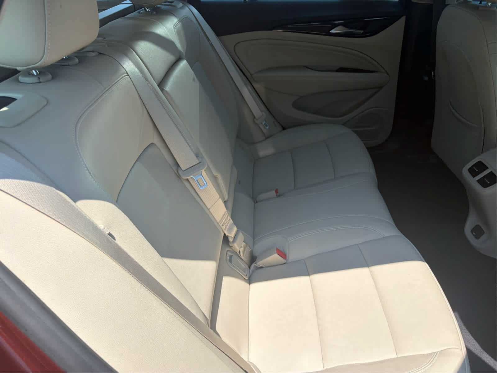 Used 2018 Buick Regal Essence w/ Sights and Sounds Package AWD/4WD image 22