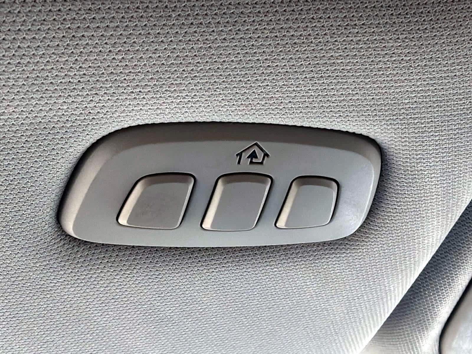 Used 2022 Lincoln Aviator AWD w/ Premium Package image 21