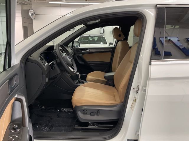 Certified 2023 Volkswagen Tiguan SE AWD/4WD image 7