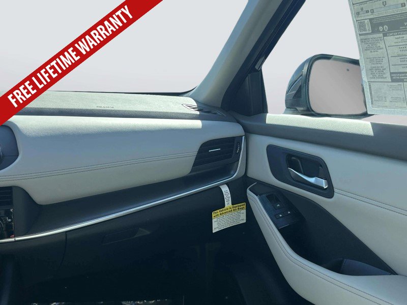 New 2026 Nissan Rogue SV image 17