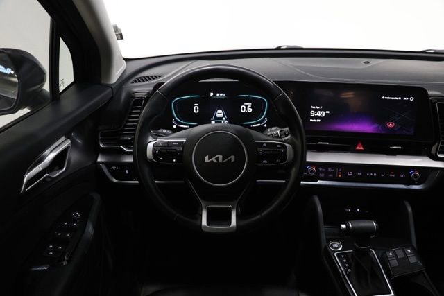 Used 2023 Kia Sportage EX image 13