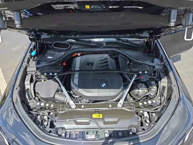 New 2026 BMW 750e xDrive AWD/4WD image 26