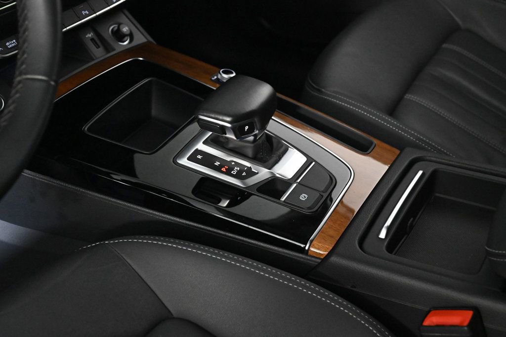Certified 2022 Audi Q5 2.0T Premium w/ Convenience Package image 20