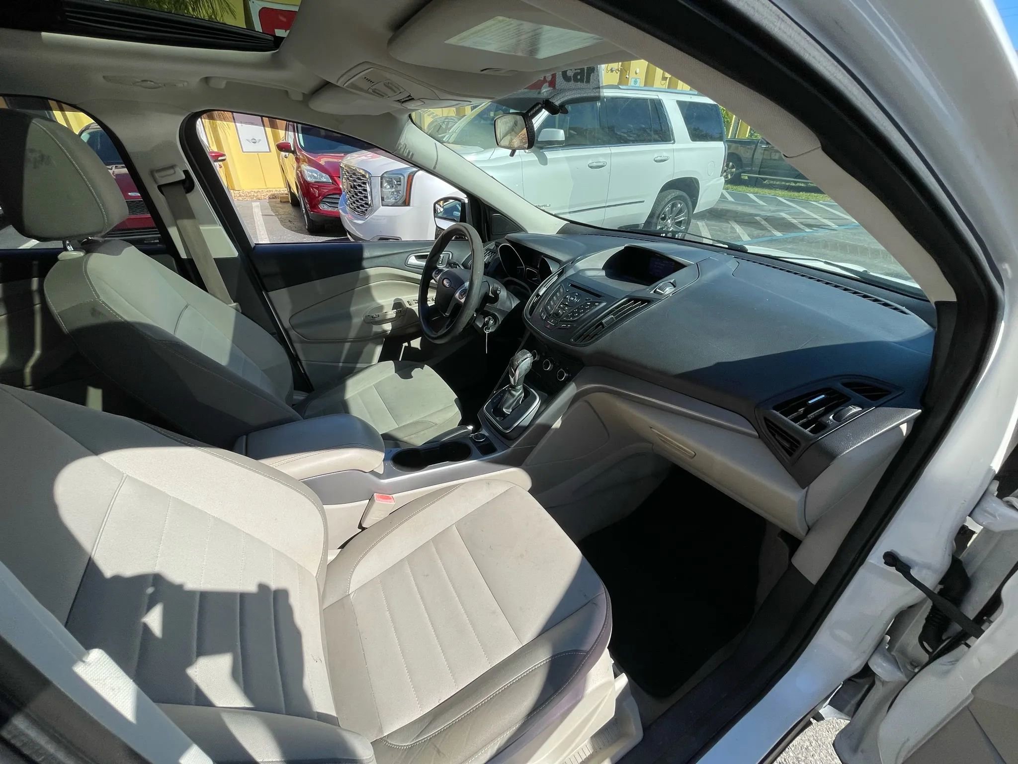 Used 2013 Ford Escape SE image 24