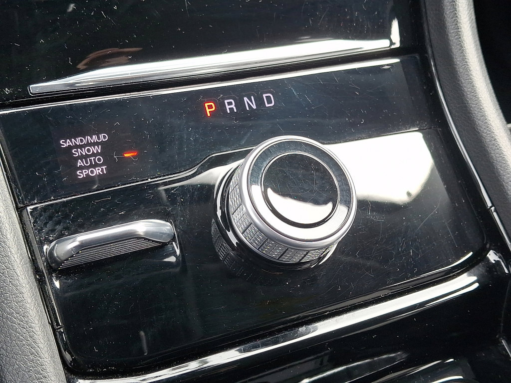 Used 2023 Jeep Grand Cherokee Limited image 30