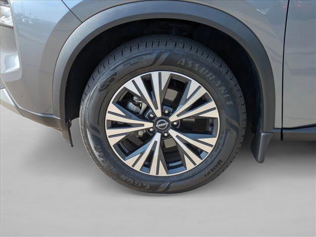 Used 2023 Nissan Rogue SV w/ SV Premium Package image 23