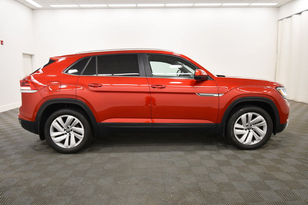 Used 2023 Volkswagen Atlas Cross Sport SE AWD/4WD image 9