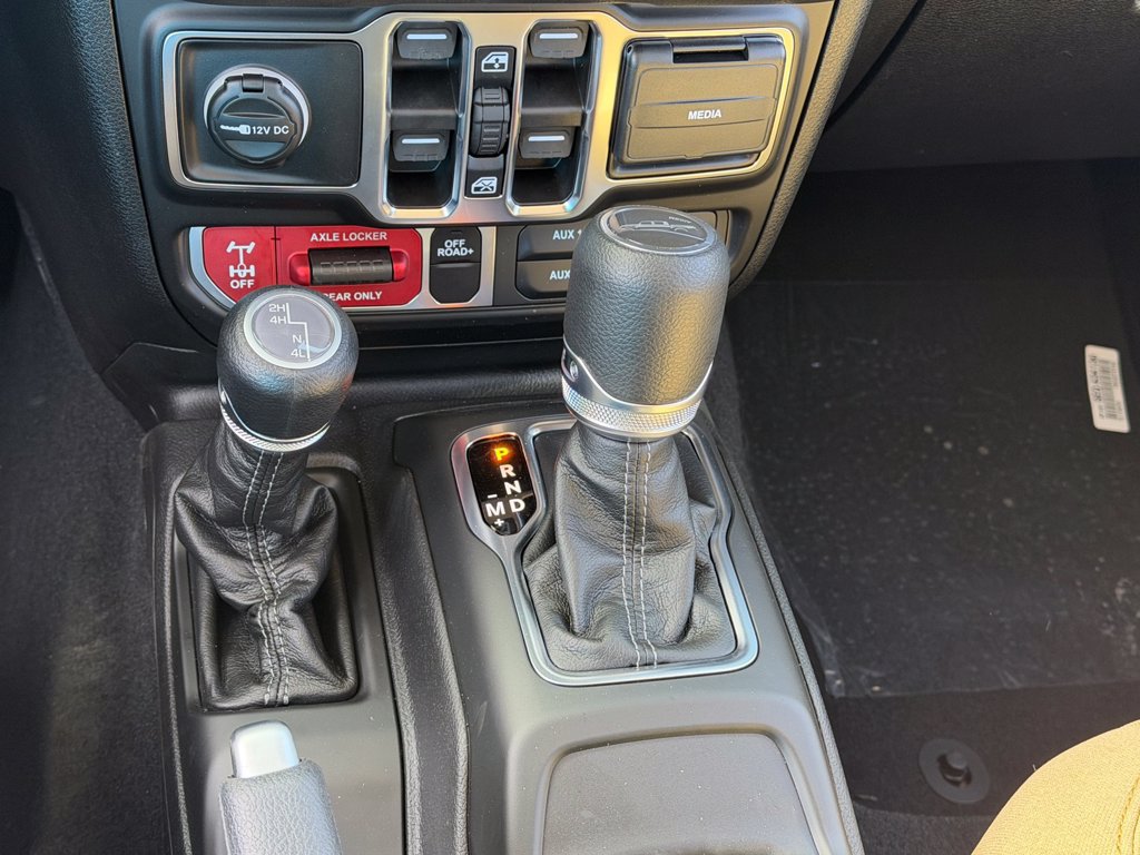New 2026 Jeep Gladiator Willys AWD/4WD image 12
