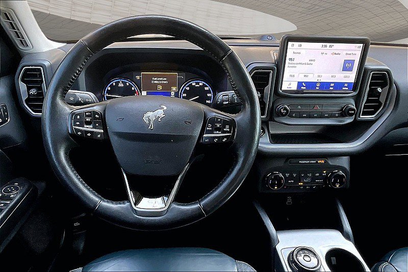 Used 2023 Ford Bronco Sport Outer Banks w/ Tech Package image 5