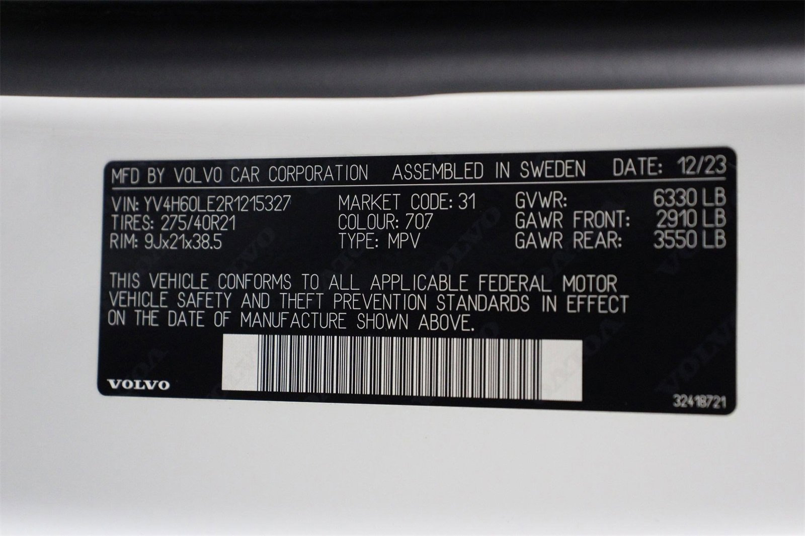 Certified 2024 Volvo XC90 T8 Plus w/ Protection Package Premier image 16