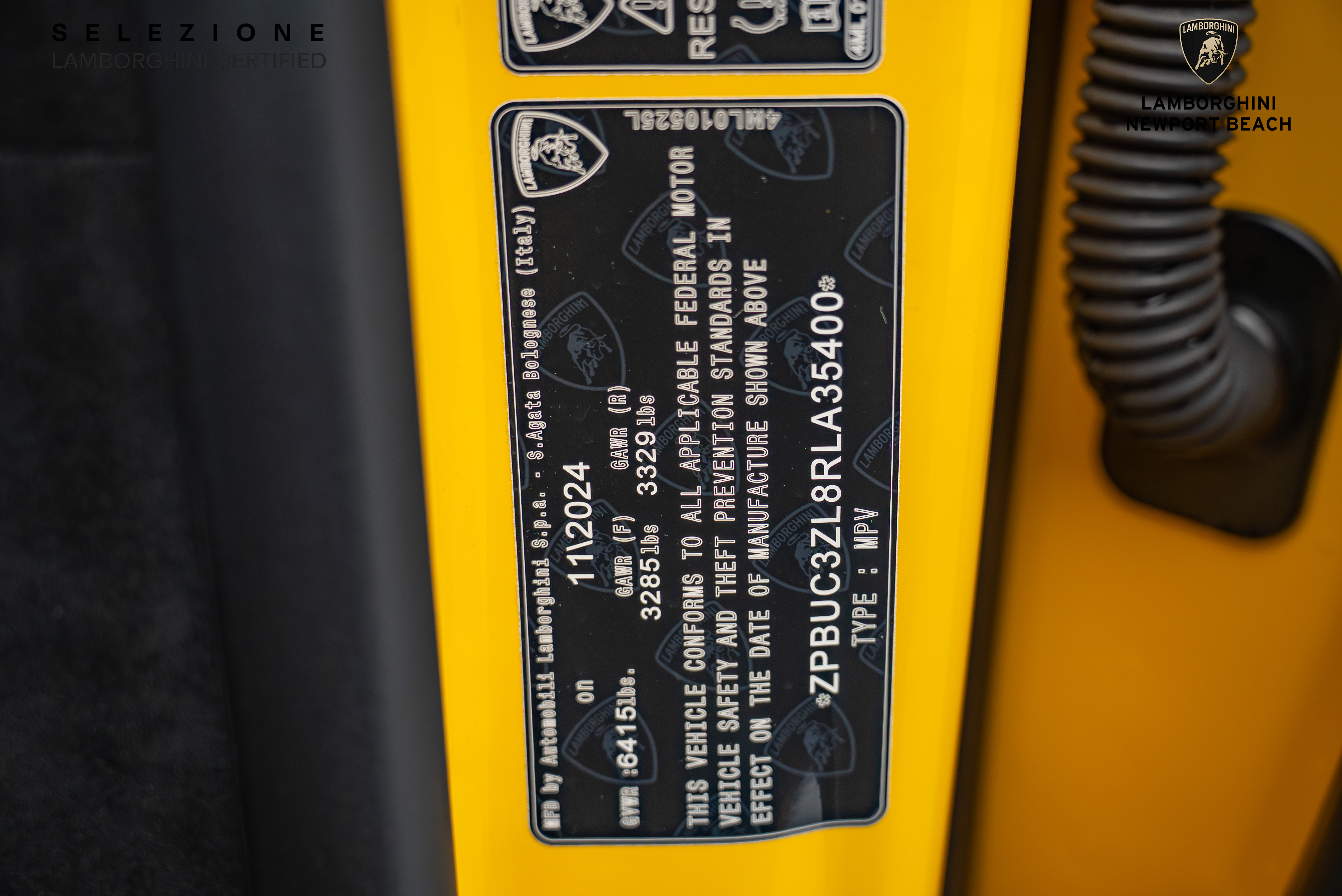 Used 2024 Lamborghini Urus Performante image 39