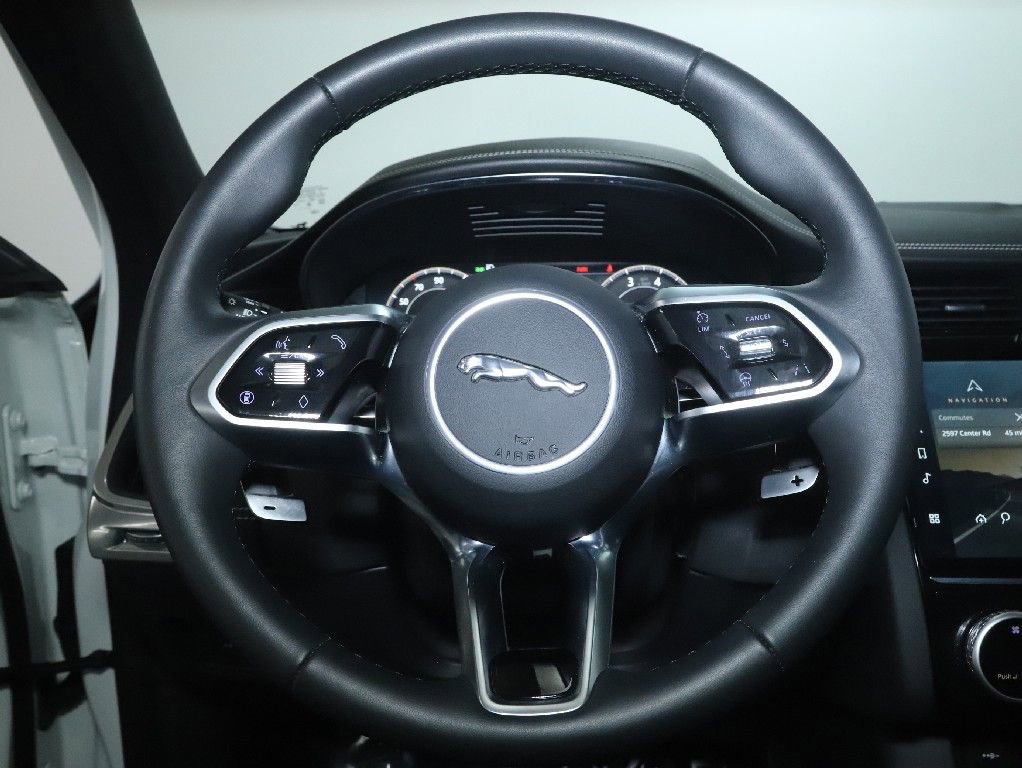 Certified 2024 Jaguar E-PACE R-Dynamic SE image 20