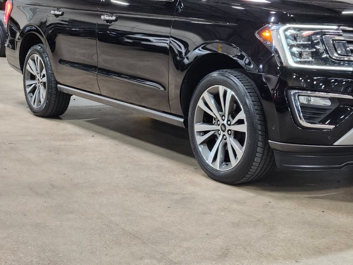 Used 2021 Ford Expedition Max Limited RWD image 16