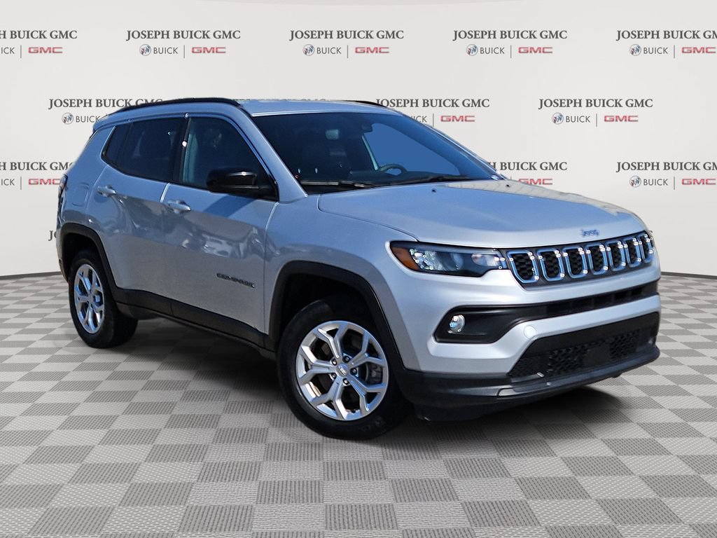 Used 2024 Jeep Compass Latitude