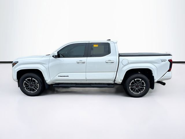 Used 2024 Toyota Tacoma TRD Sport w/ TRD Sport Upgrade Package AWD/4WD image 4